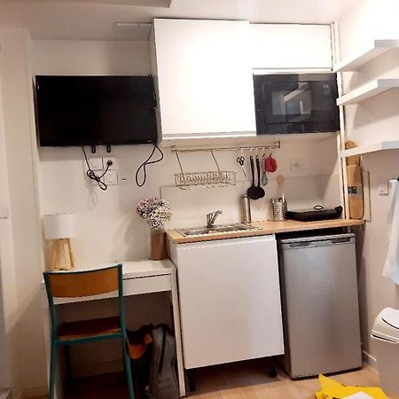 Studette Remilly A Versalles Exterior foto